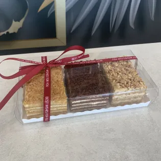 Weekend box of dessert in Edmonton | TISTO CAKES