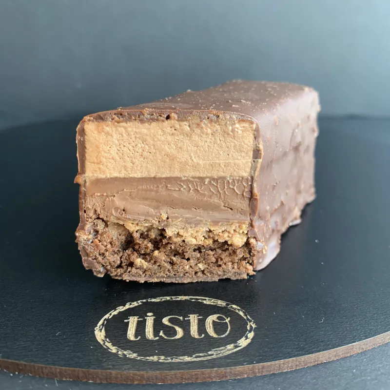 Box of 6 mousse desserts "Just to Tea" in Edmonton | TISTO CAKES