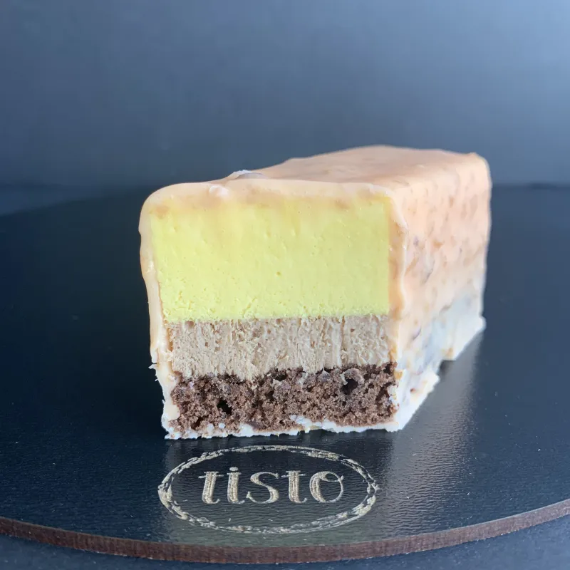 Box of 6 mousse desserts "Just to Tea" in Edmonton | TISTO CAKES