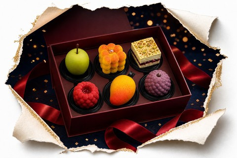 Dessert Gift Boxes Edmonton | Tisto Cakes